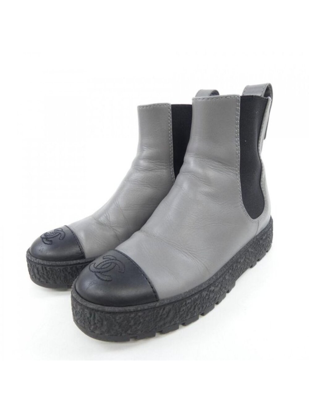 Chanel Ankle Boots Turnlock - Picture 3 of 6